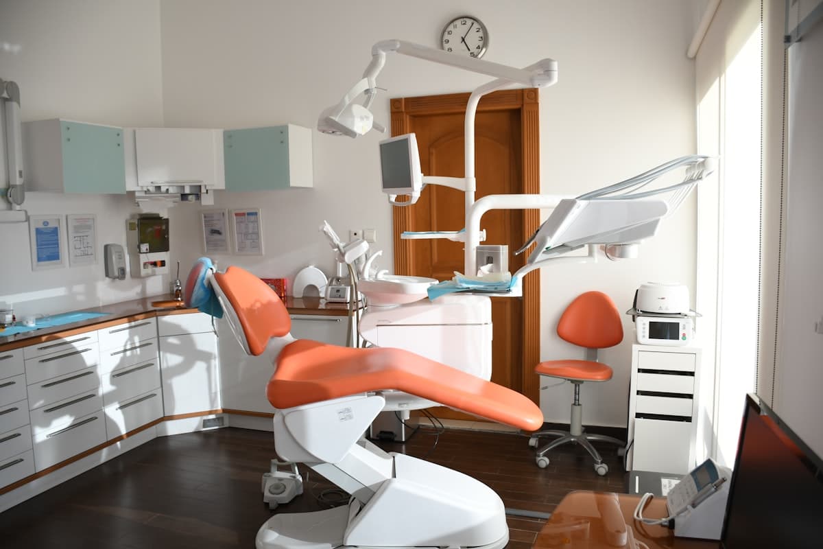 Basic Implant Dentistry